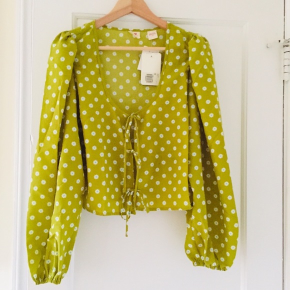 Levi's Embry Tie Front Daisy Blouse - Picture 7 of 14
